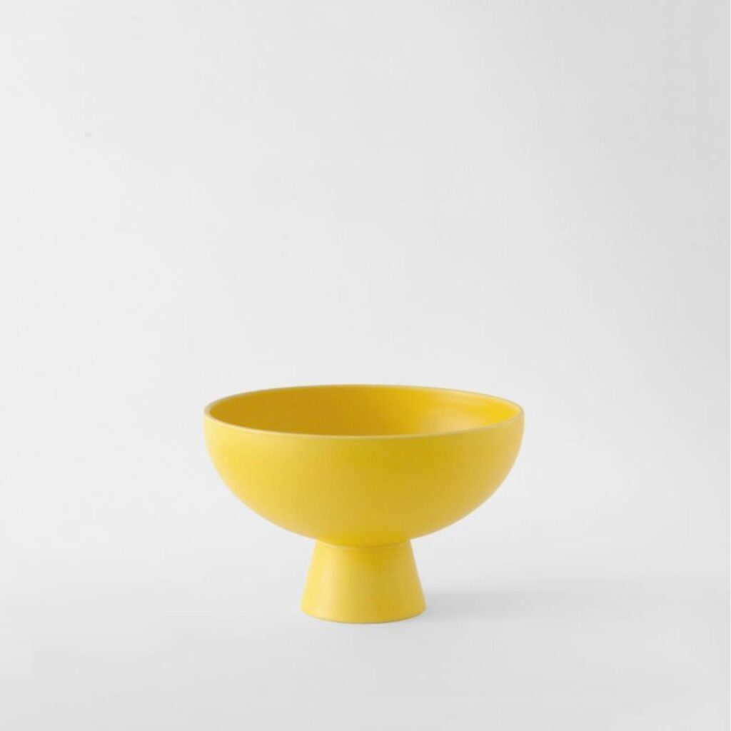 Pedestal & Footed Bowls